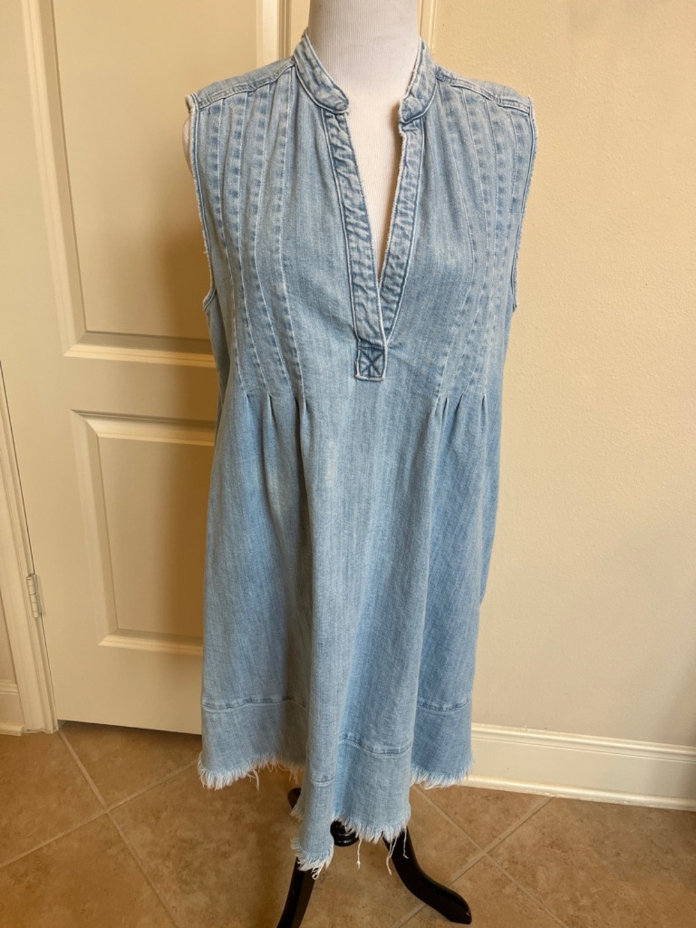 Current/Elliott Light Blue Denim faded Topstitched dress - Picture 1 of 12